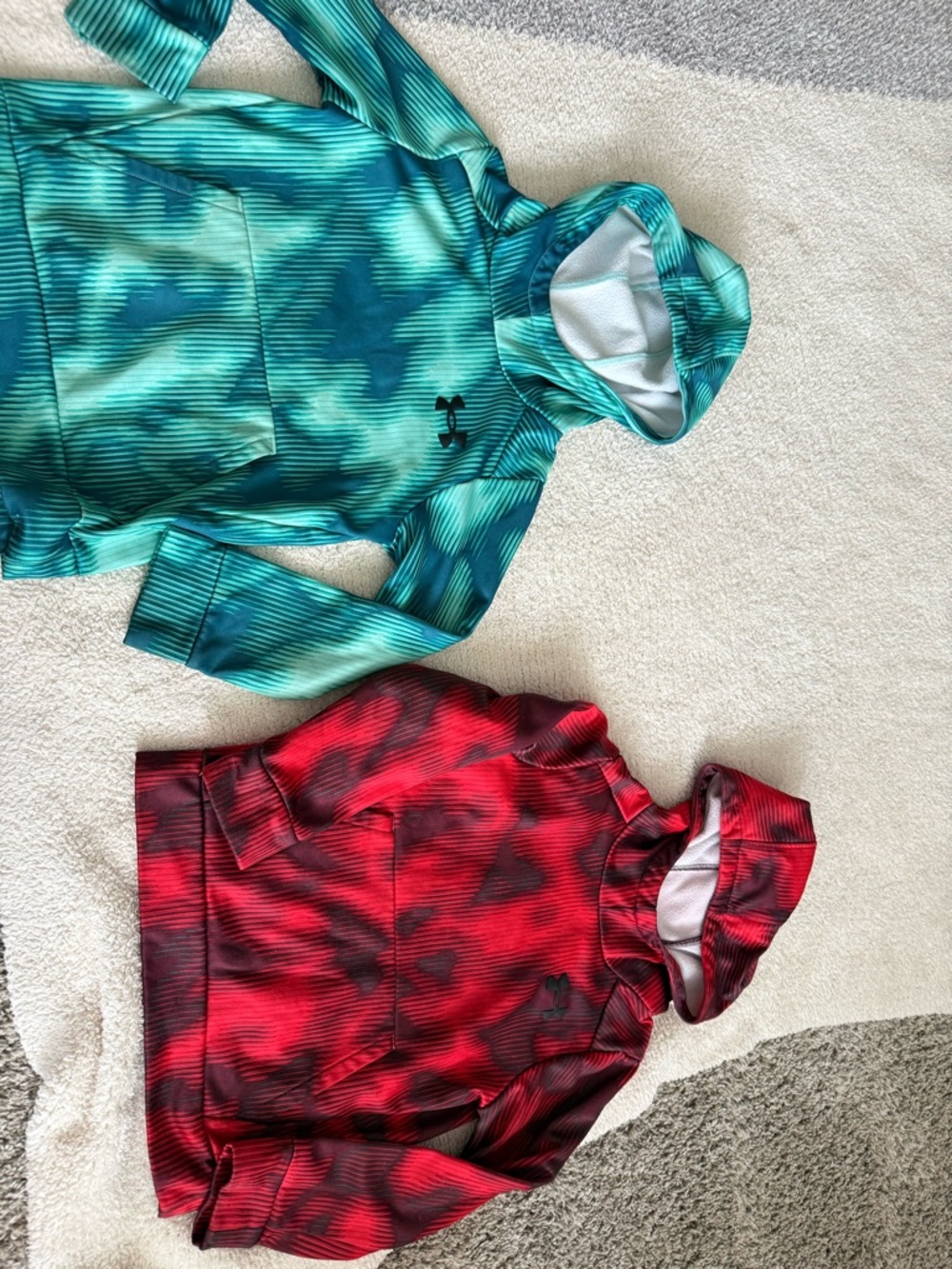 Under Armour Youth Hooded Pullover - Green & Red Camo Print